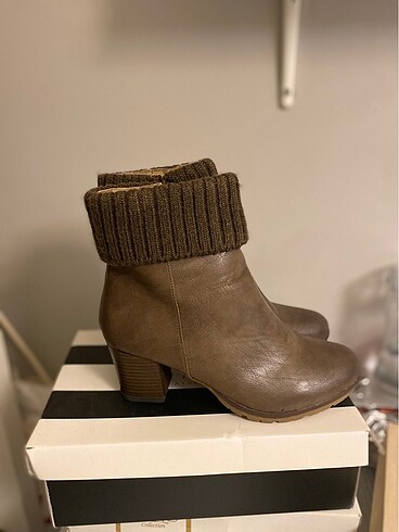 Zara Topuklu bot