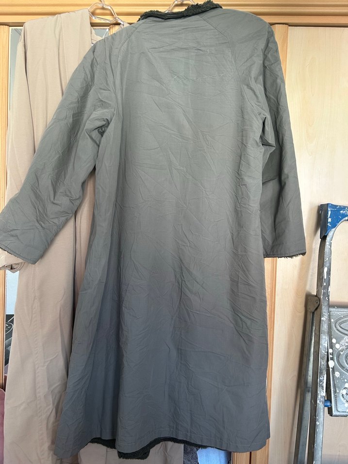 Düğmeli Gri Uzun Kaban - Görsel 3