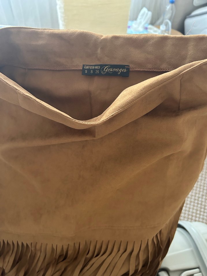 Taba rengi püsküllü etek - Görsel 2