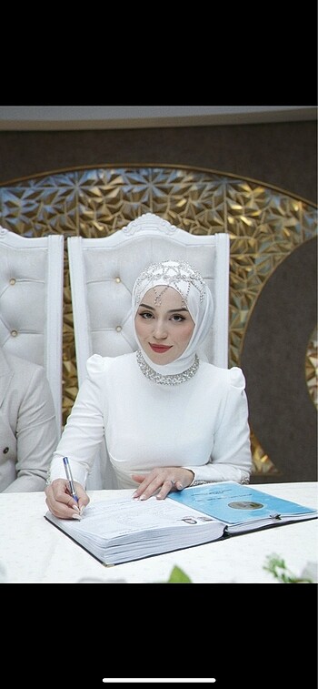 Nikah elbisesi