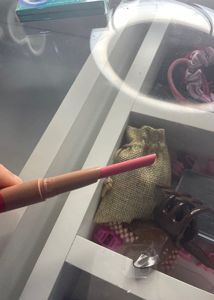 Loreal Paris kalem ruj - Görsel 2