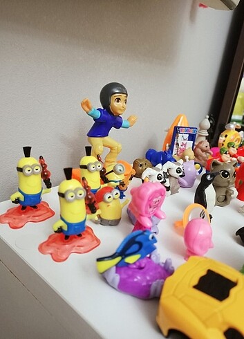 Beden Renk 91 adet mini oyuncaklar