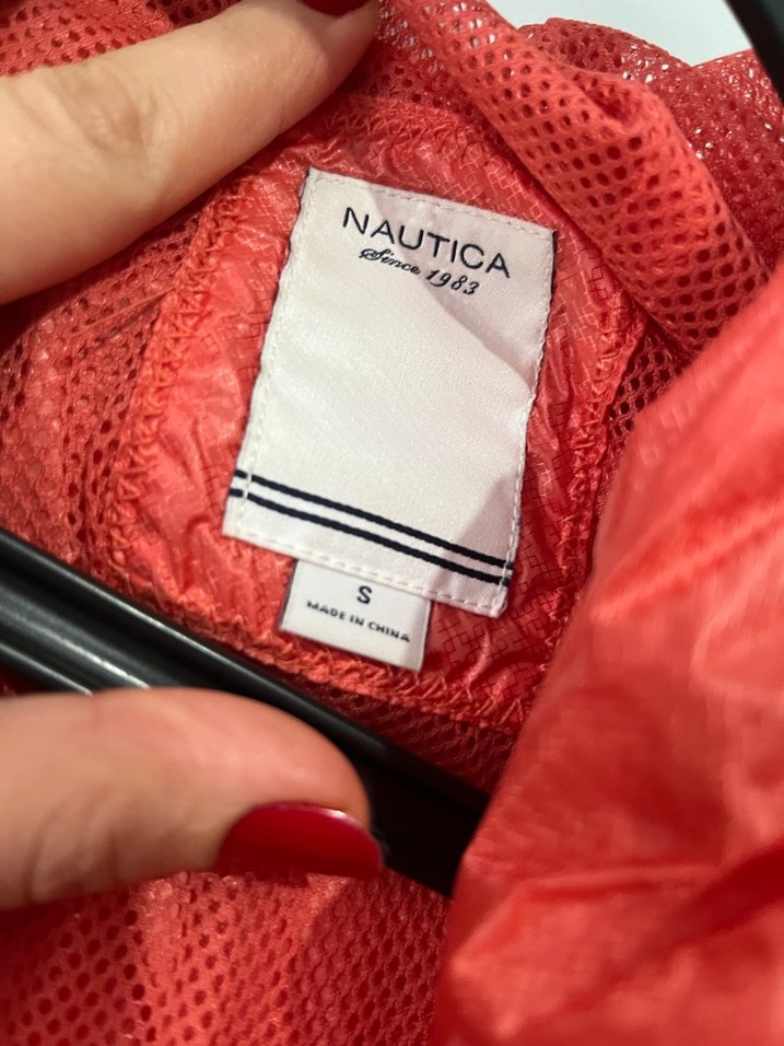 Kadın Parlak Kırmızı Fermuarlı Yağmurluk - Görsel 3