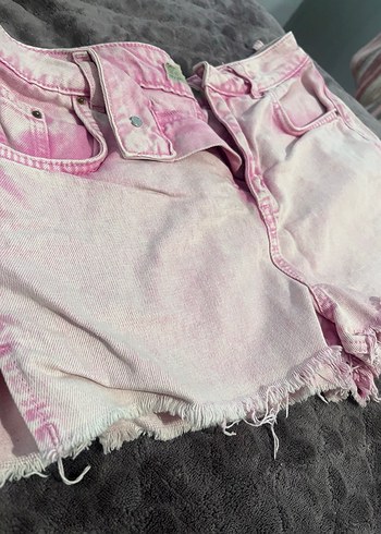 Pembe Bağlama Desenli Mini Denim Şort - Görsel 3