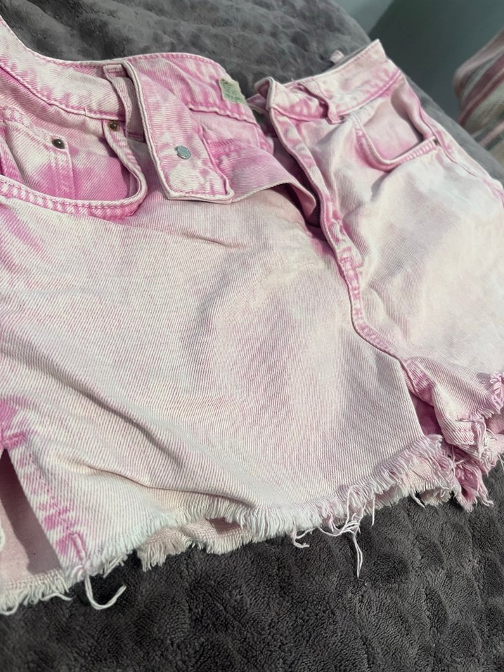 Pembe Bağlama Desenli Mini Denim Şort - Görsel 3