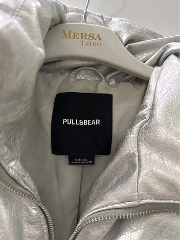 Pull and Bear Parlak mont