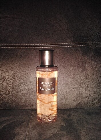 Victoria's secret bare vanilla
