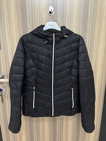 Stradivarius Mont