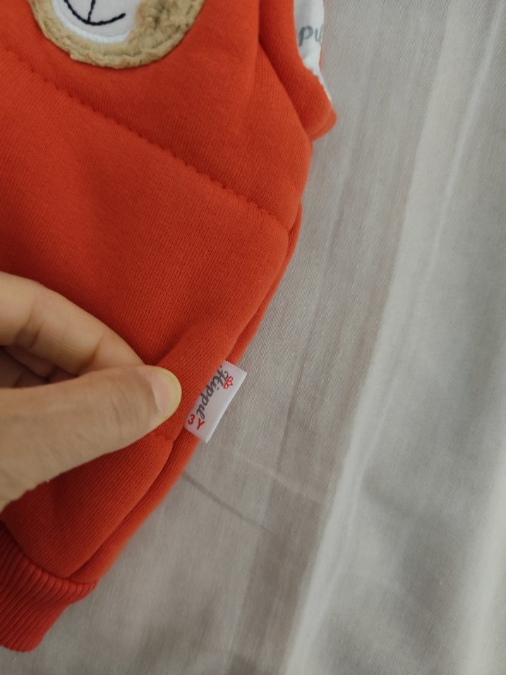 Kürklü Kapüşonlu Erkek Çocuk Kırmızı Yelek - Görsel 4