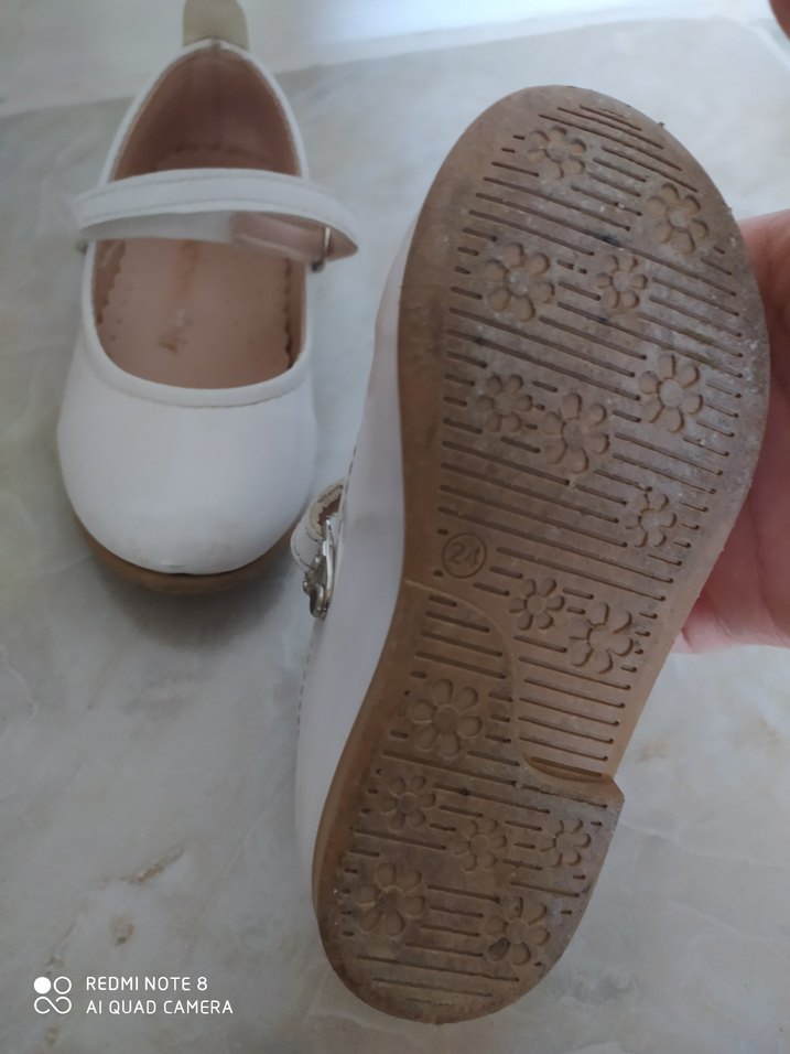 Kız Çocuk Beyaz Tokalı Babet - Görsel 3