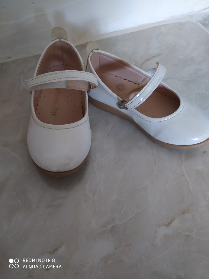 Kız Çocuk Beyaz Tokalı Babet - Görsel 4