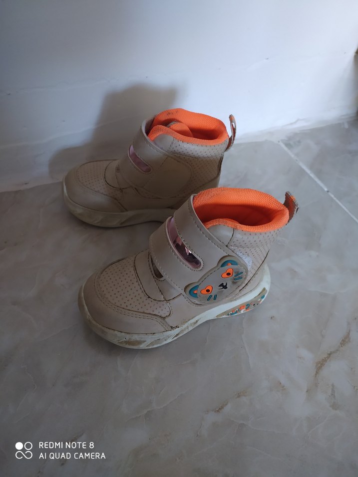 Kız Çocuk Bej Yılan Desenli Cırtlı Spor Ayakkabı - Görsel 5
