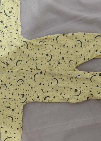 Uzun Kollu Sarı Desenli Bebek Tulum - Görsel 2