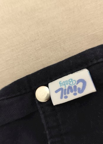 Erkek Çocuk Koyu Mavi Düğmeli Denim Şort - Görsel 2