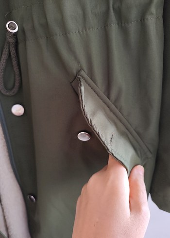 Kürk Detaylı Uzun Kadın Mont - Görsel 6