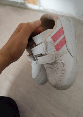 Kız Çocuk Beyaz Cırt Cırtlı Spor Ayakkabı - Görsel 4