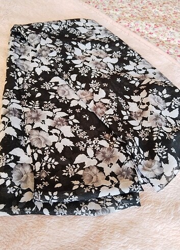 ÇİÇEK DESENLİ ŞAL  - Görsel 2