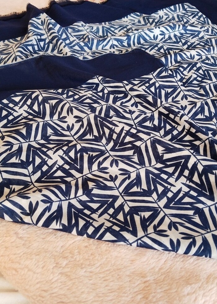 DESENLİ ŞAL  - Görsel 4