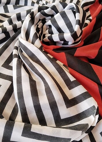 DESENLİ ŞAL - Görsel 4