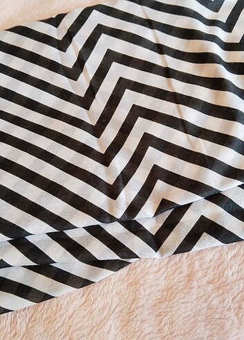 DESENLİ ŞAL - Görsel 7