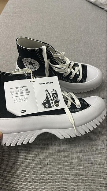 converse ayakkabi