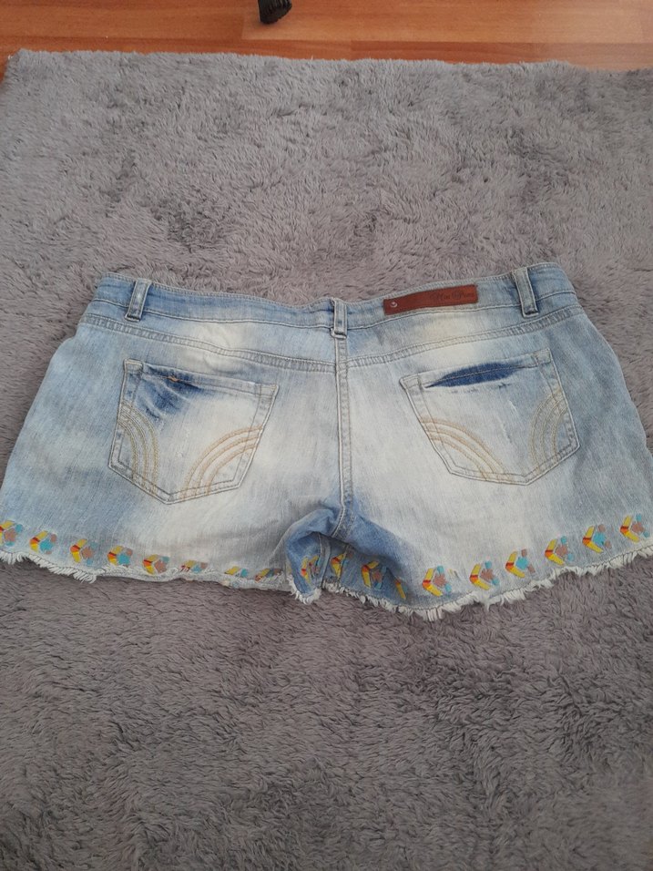 Nakışlı Bohem Mavi Mini Kot Şort - Görsel 4