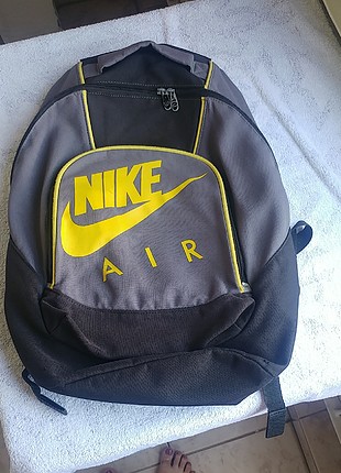 nike orjinal sırt çantası.
