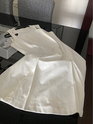 Krem rengi m beden iyi durumda elbise - Görsel 6