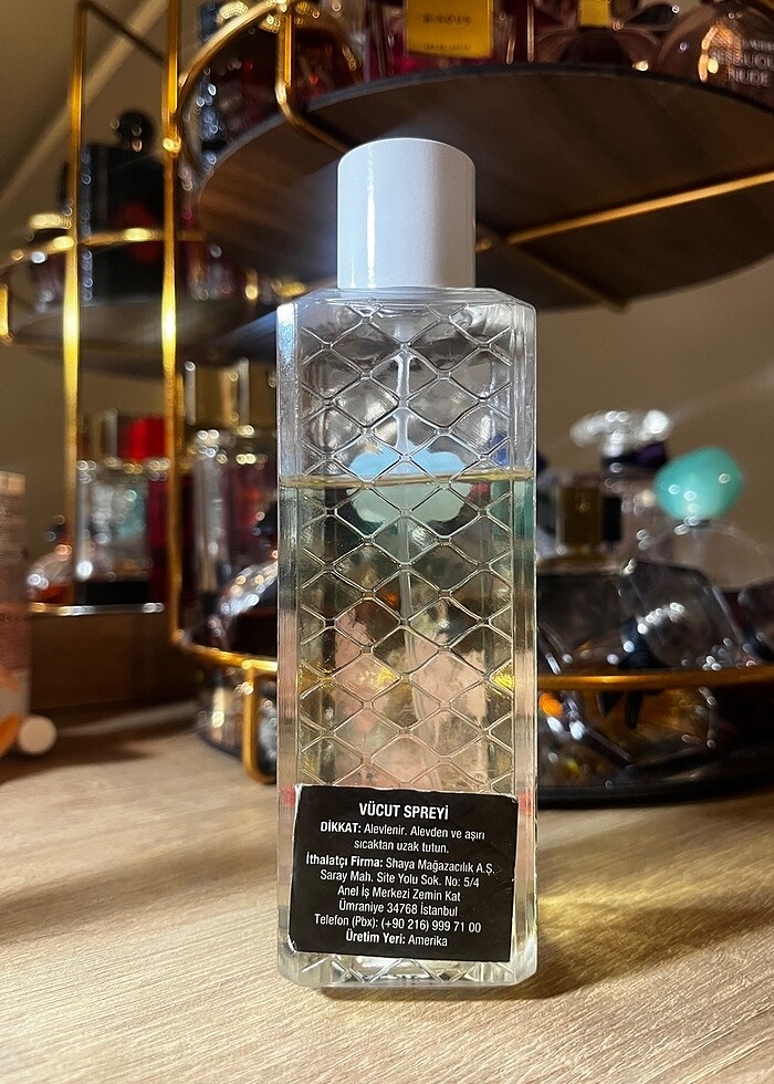 Victoria?s secret tease dreamer body mist - Görsel 2