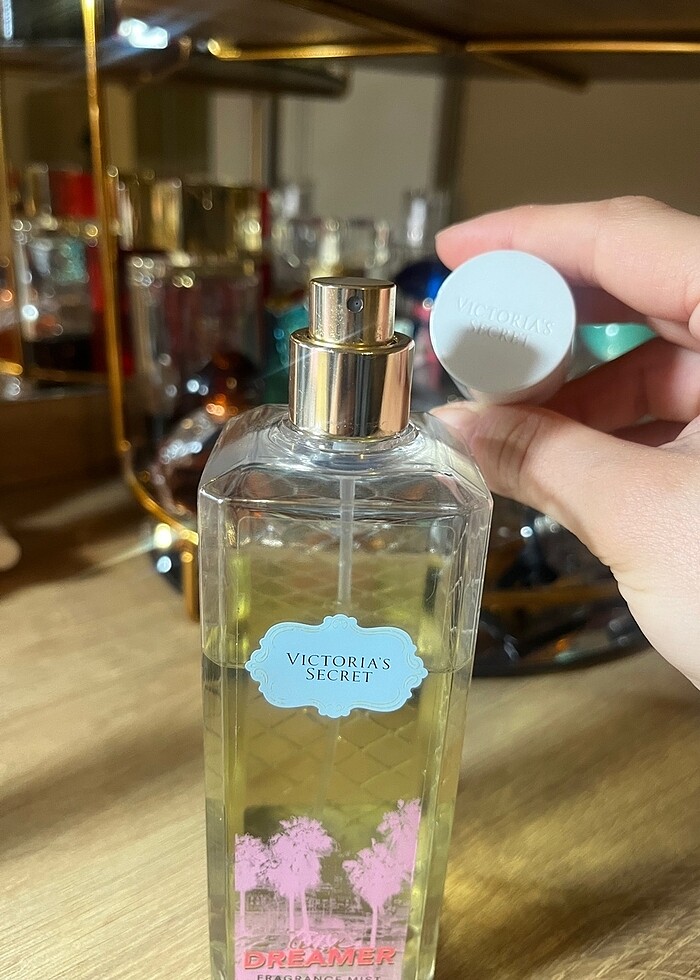 Victoria?s secret tease dreamer body mist - Görsel 4