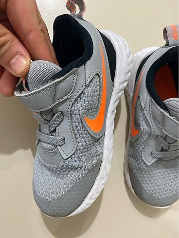 25 Beden Erkek bebek spor ayakkabı