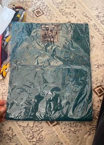 Kırmızı Tişörtü, Kısa Kollu, - Görsel 3