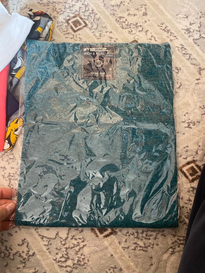 Kırmızı  Tişörtü, Kısa Kollu, - Görsel 3