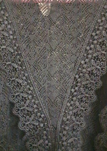 Dantel Detaylı Siyah V Yaka Kadın Bluz - Görsel 2