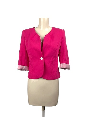 Diğer Blazer %70 İndirimli.