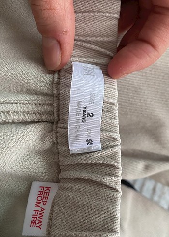 Düğmeli Bej Erkek Çocuk Rahat Pantolon - Görsel 3