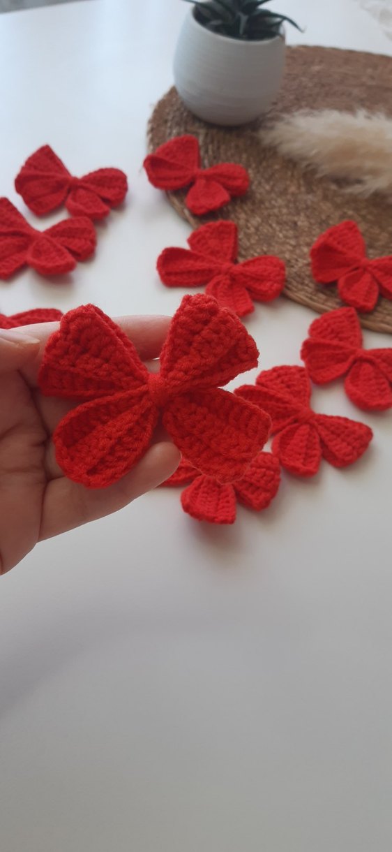 Kırmızı Fiyonk Saç Tokası - Görsel 3