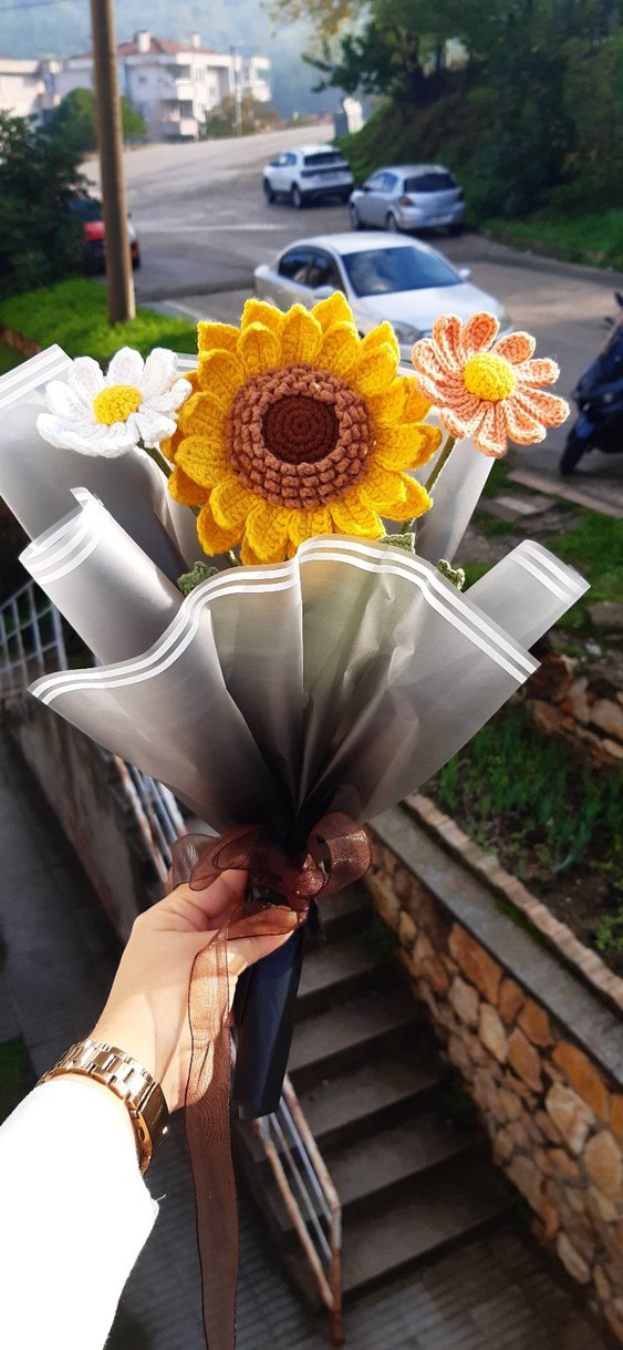 Bohem Tarzı El Örgüsü Çiçek Buketi - Görsel 3