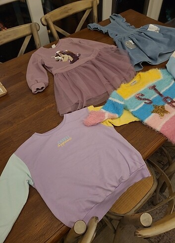 5-6 yaş lcw elbise ve sweatshirt 
