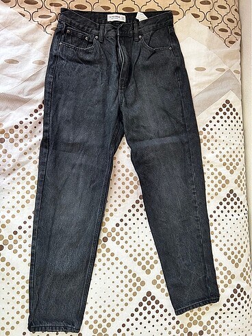 Pull and Bear Pantolon