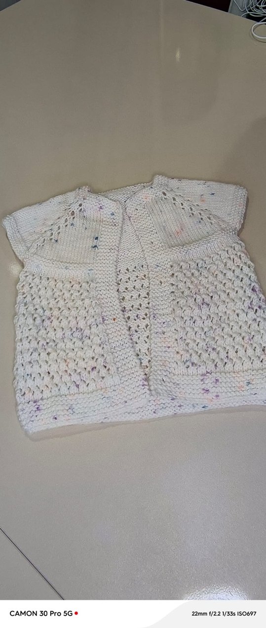 Kız Çocuk Bohem Örgü Beyaz Kolsuz Hırka - Görsel 4