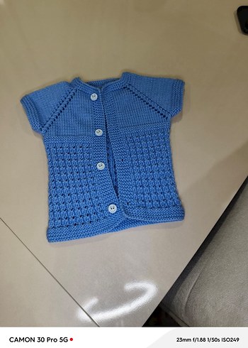 Mavi Kısa Kollu Örgü Erkek Hırka - Görsel 3