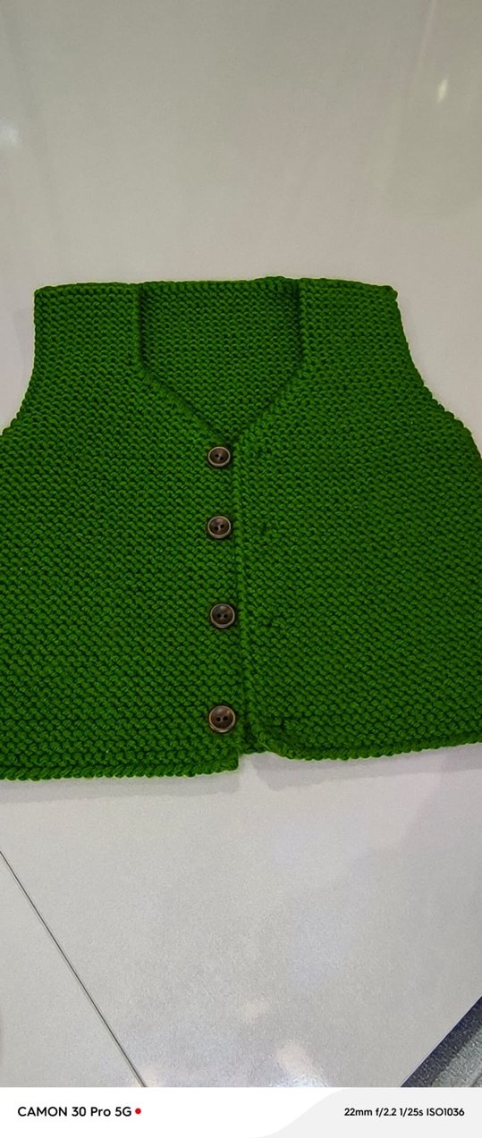 Erkek Çocuk Yeşil Örgü Yelek - Görsel 3