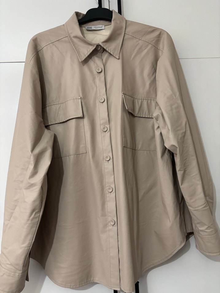 Düğmeli Bej Deri Kadın Gömlek - Görsel 2