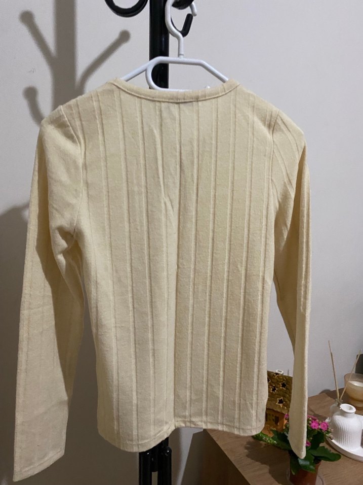 Beyaz Örgü Uzun Kollu Kadın Kazak - Görsel 2