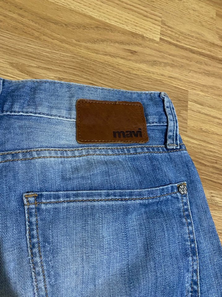 Mavi Parlak Denim Erkek Şort - Görsel 4