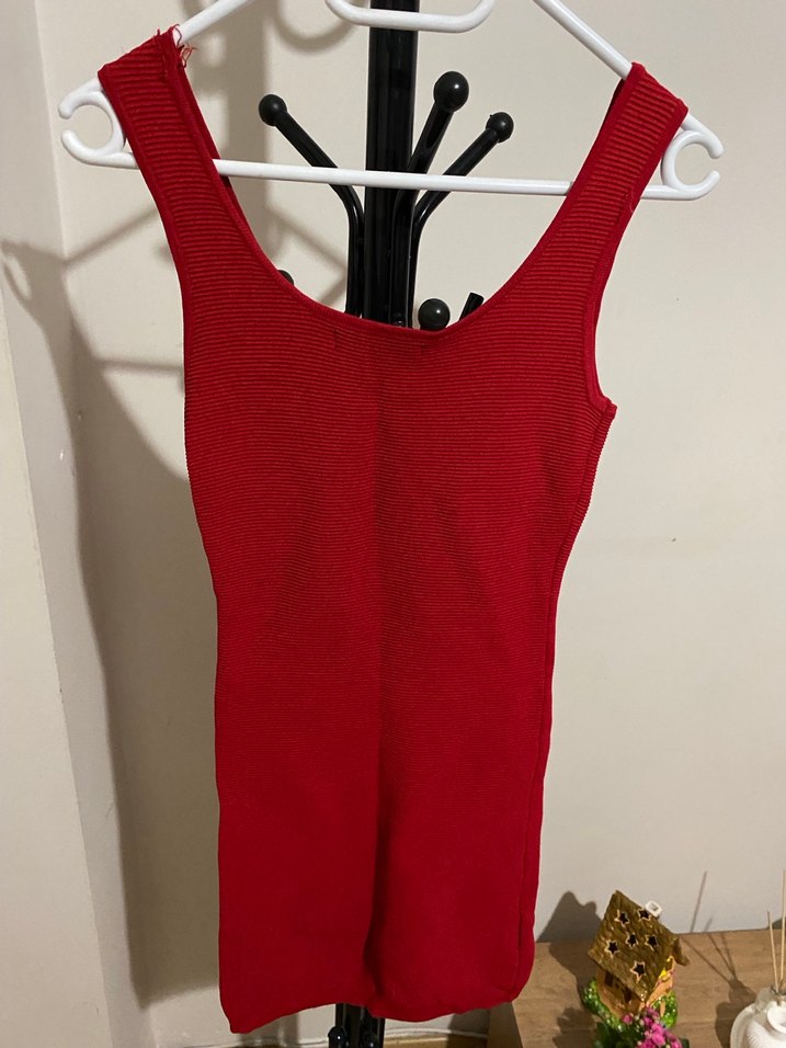 Kolsuz Kırmızı Midi Triko Elbise - Görsel 2