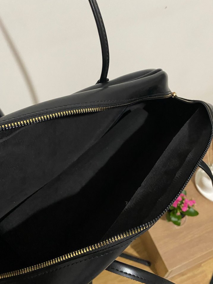 Klasik Siyah Deri Kadın Çanta - Görsel 4