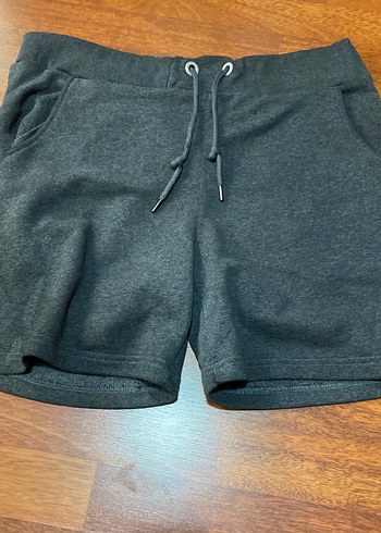 Gri Kadın Mini Rahat Şort - Görsel 3