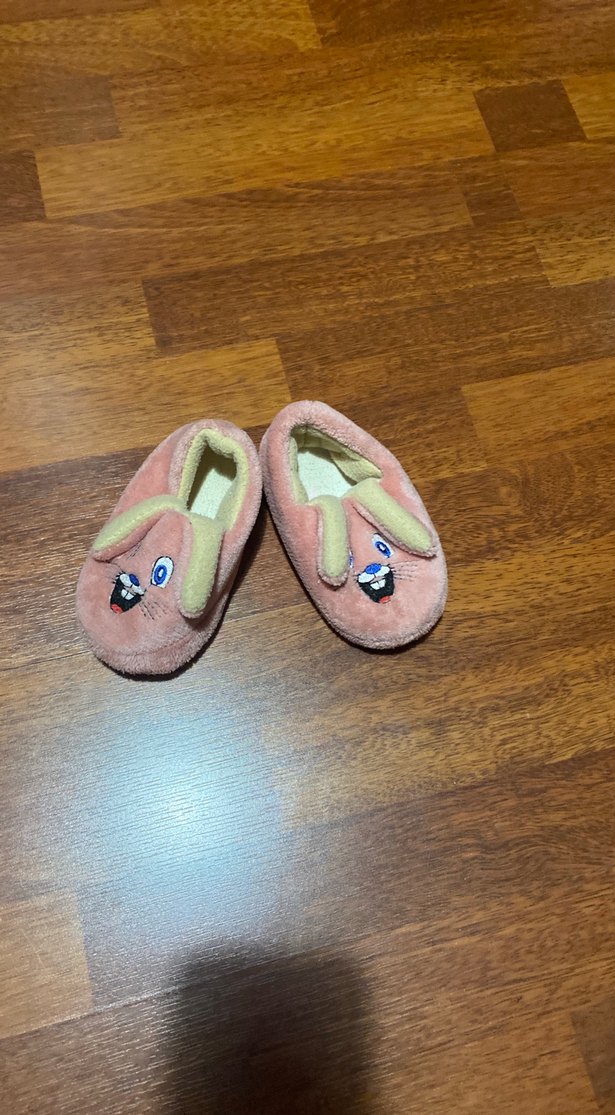 Kız Çocuk Pembe Nakışlı Sıcak Ev Terliği 22/23 numaraya uygun - Görsel 3